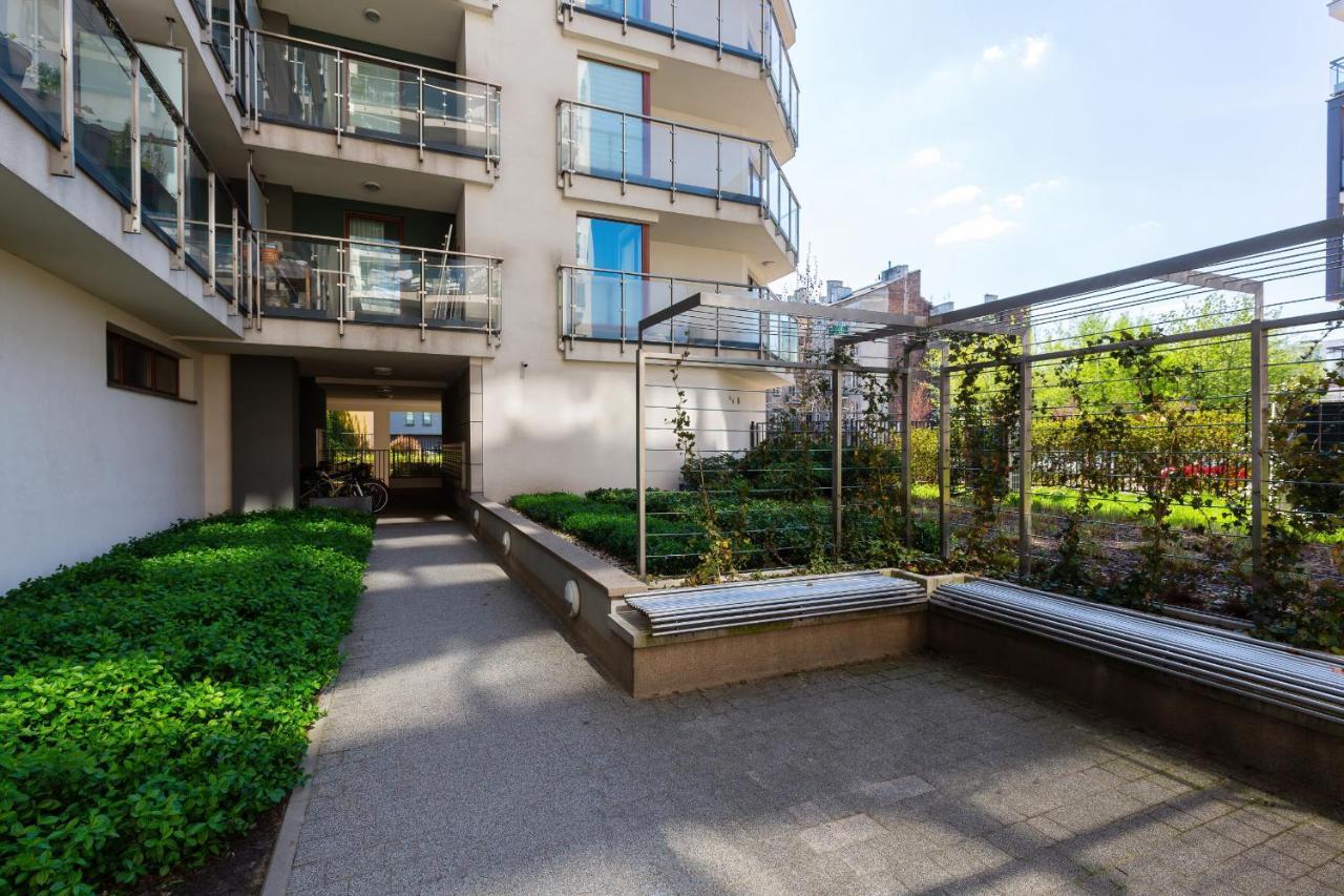 Apartamenty Bliska Praga By Noclegi Renters 华沙 外观 照片